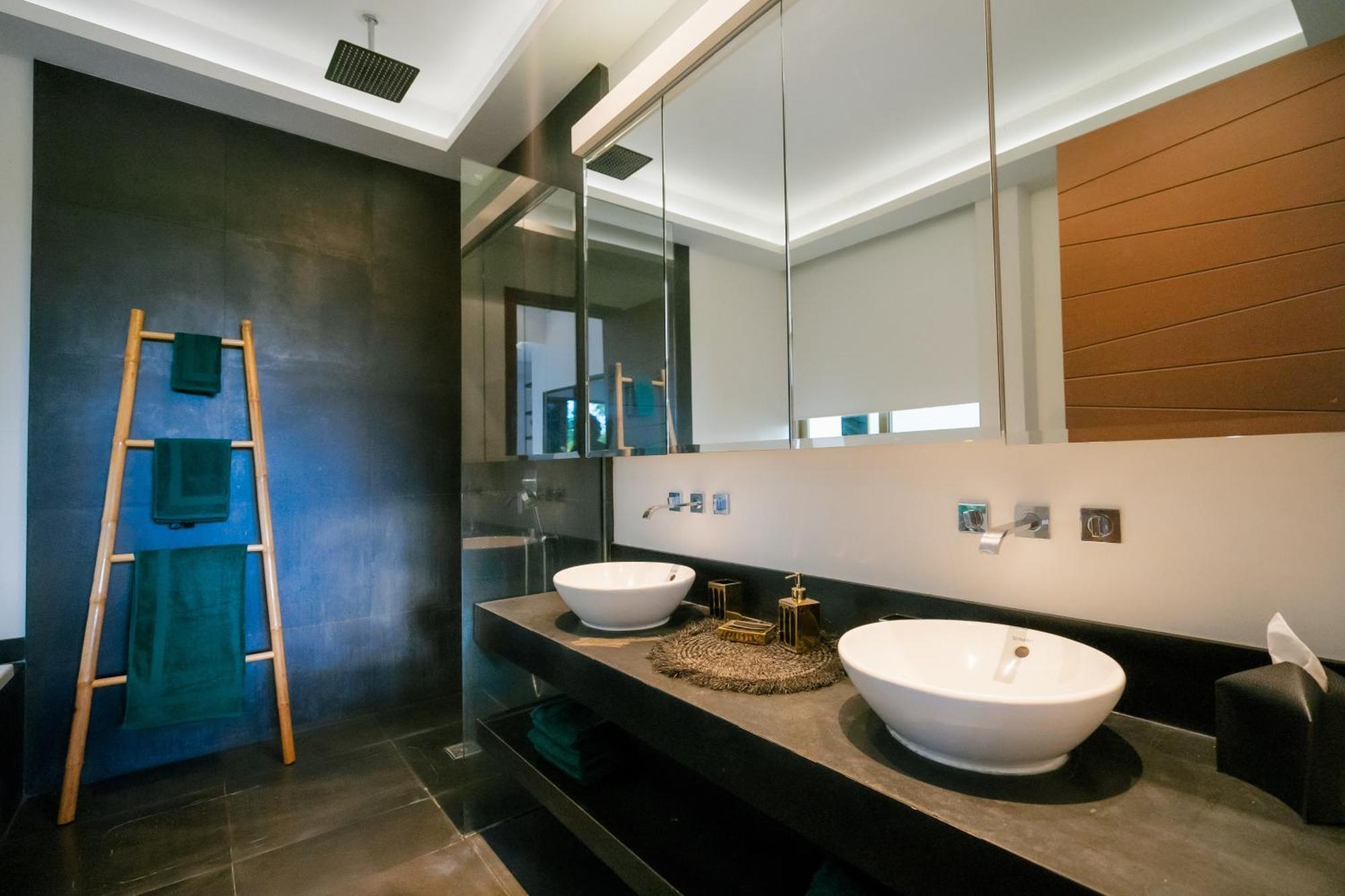 Seaview Villa Near Naithon Beach Phuket Esterno foto